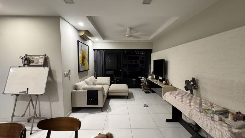 Riverparc Residence, 92 Punggol Drive, Room Rental, 150 sqft, Executive Condominium For Rent, by Dewi Tan, 500218984 - Living Room - PropertyGuru.com.sg