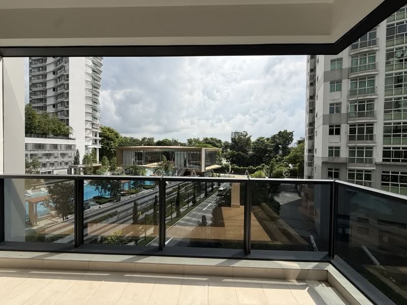 Perfect Ten, 323 Bukit Timah Road, 3 Bedrooms, 1,227 sqft, Condominium For Sale, by Alicia Yang, 500218985 - Balcony - PropertyGuru.com.sg