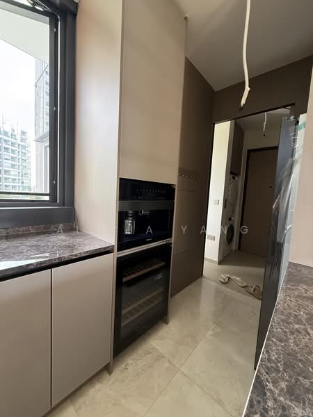 Perfect Ten, 323 Bukit Timah Road, 3 Bedrooms, 1,227 sqft, Condominium For Sale, by Alicia Yang, 500218985 - Kitchen - PropertyGuru.com.sg