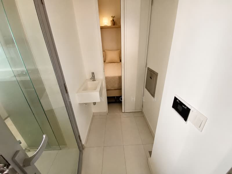 Centro Residences, 59 Ang Mo Kio Avenue 8, 4 Bedrooms, 1,281 sqft, Condominium For Sale, by Lynn Chen, 500218996 - Utility, can be used as Helper's Room - PropertyGuru.com.sg