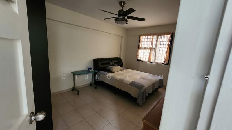 73 Lorong 4 Toa Payoh, 73 Lorong 4 Toa Payoh, 2 Bedrooms, 667 sqft, HDB Flat For Sale, by Chung Evan, 500218998 - Bedroom - PropertyGuru.com.sg