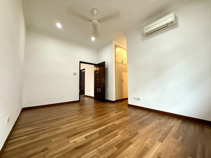 Mera Gardens, Almond Avenue | Almond Street | Almond Crescent, 5 Bedrooms, 4,700 sqft, Detached House For Sale, by Marianne Terng, 500219001 - Ensuite Bedroom - PropertyGuru.com.sg