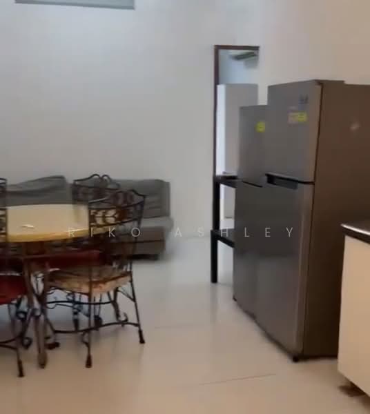 Cavenagh Gardens, 71 Cavenagh Road, Room Rental, 200 sqft, Apartment For Rent, by Riko Ashley, 500219005 - Living Room - PropertyGuru.com.sg