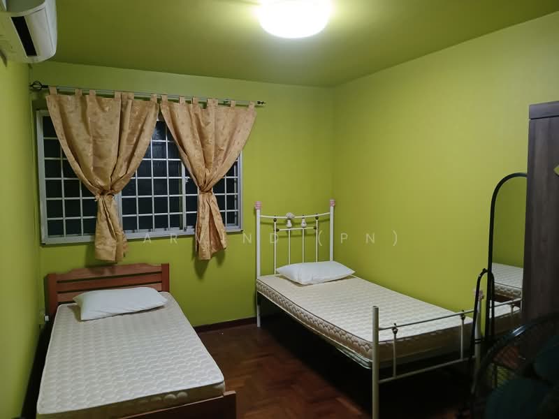 218 Yishun Street 21, 218 Yishun Street 21, 2 Bedrooms, 990 sqft, HDB Flat For Rent, by Arvind (PN), 500219006 - Bedroom - PropertyGuru.com.sg