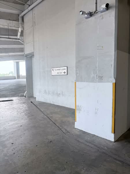 Loyang Industrial Estate, , 9,300 sqft, Factory / Workshop (B2) For Rent, by Ella Sherman, 500219021 - Car Park - CommercialGuru.com.sg