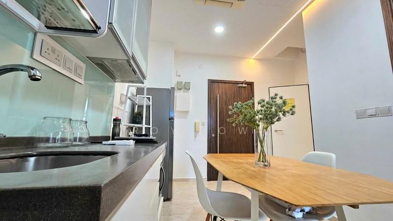 ❤️️2min Novena MRT ❤️️2 stops Orchard MRT❤️D11 Freehold 2bed 1bath ❤️S$20xxpsf -Novena Velocity Mall, Newton / Novena, 2 Bedrooms, 495 sqft, Condominium For Sale, by Roy Low, 500219025 - Kitchen - PropertyGuru.com.sg