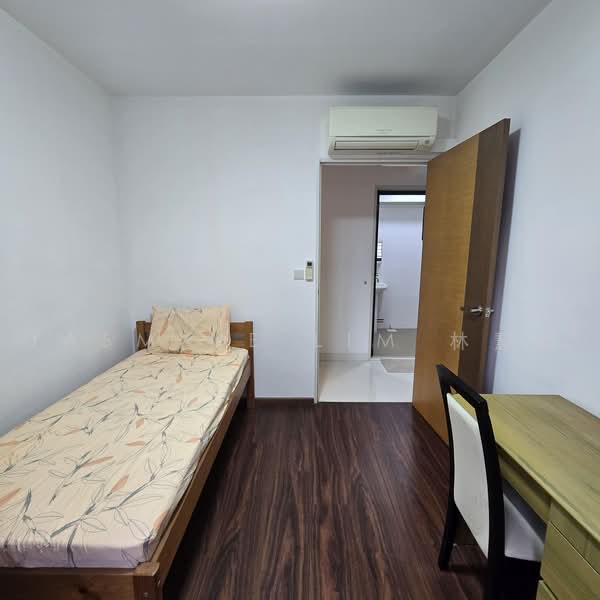 471B Fernvale Street, 471B Fernvale Street, 3 Bedrooms, 1,001 sqft, HDB Flat For Sale, by Jasmine Lim 林慧晶, 500219027 - Common Room 2 - PropertyGuru.com.sg