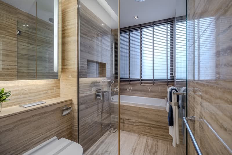 Lloyd SixtyFive, 65 Lloyd Road, 3 Bedrooms, 2,422 sqft, Condominium For Sale, by Lee Chow Yin, 500219032 - Bathroom - PropertyGuru.com.sg