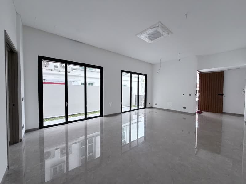 Brand New and Freehold Semi-D, 4 levels with Lift, modern design, Telok Kurau - call Kim Yan @ 8130 3636 to view now!, 6 Bedrooms, 6,300 sqft, Semi-Detached House For Sale, by Kim Yan 金燕, 500219033 - Living Room - PropertyGuru.com.sg