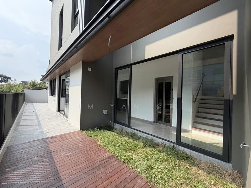 Brand New and Freehold Semi-D, 4 levels with Lift, modern design, Telok Kurau - call Kim Yan @ 8130 3636 to view now!, East Coast / Marine Parade, 6 Bedrooms, 5,765 sqft, Semi-Detached House For Sale, by Kim Yan 金燕, 500219033 - Exterior - PropertyGuru.com.sg