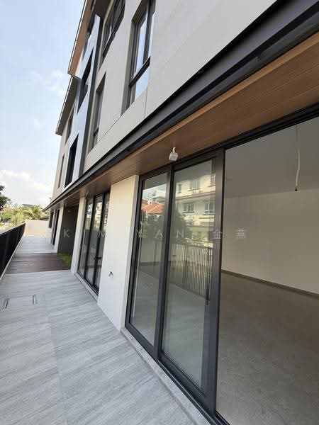 Brand New and Freehold Semi-D, 4 levels with Lift, modern design, Telok Kurau - call Kim Yan @ 8130 3636 to view now!, East Coast / Marine Parade, 6 Bedrooms, 5,765 sqft, Semi-Detached House For Sale, by Kim Yan 金燕, 500219033 - Exterior - PropertyGuru.com.sg