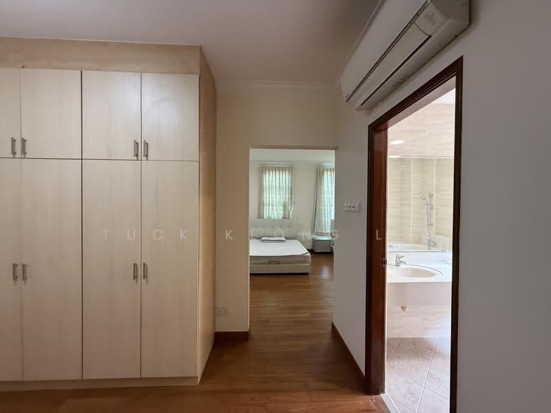 Near Potong Pasir MRT, Macpherson / Potong Pasir, Room Rental, 250 sqft, Semi-Detached House For Rent, by Tuck Keong Lee, 500219044 - Bedroom - PropertyGuru.com.sg