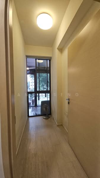 The Luxurie, 11 Compassvale Road, 2 Bedrooms, 1,109 sqft, Condominium For Rent, by Andy Seng, 500219053 - Study - PropertyGuru.com.sg