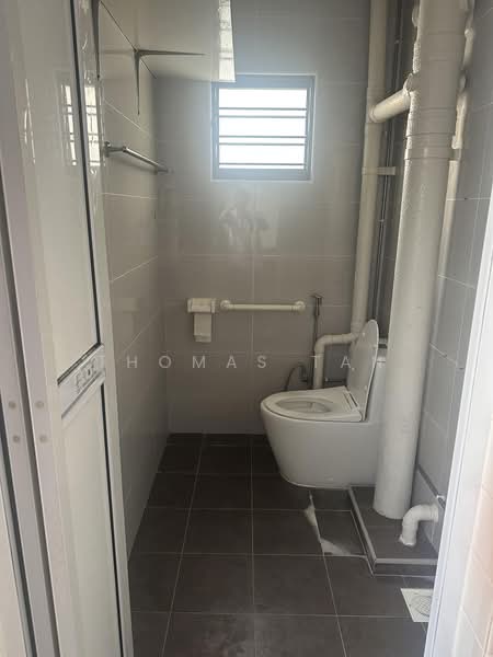 214 Petir Road, 214 Petir Road, 3 Bedrooms, 1,108 sqft, HDB Flat For Sale, by Thomas Tan, 500219055 - PropertyGuru.com.sg