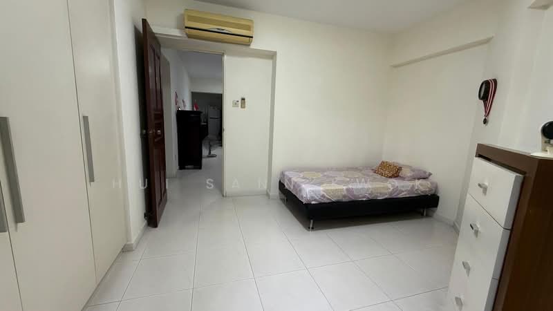 691A Choa Chu Kang Crescent, 691A Choa Chu Kang Crescent, 3 Bedrooms, 980 sqft, HDB Flat For Sale, by Hui Sann Kwok, 500219056 - Bedroom - PropertyGuru.com.sg