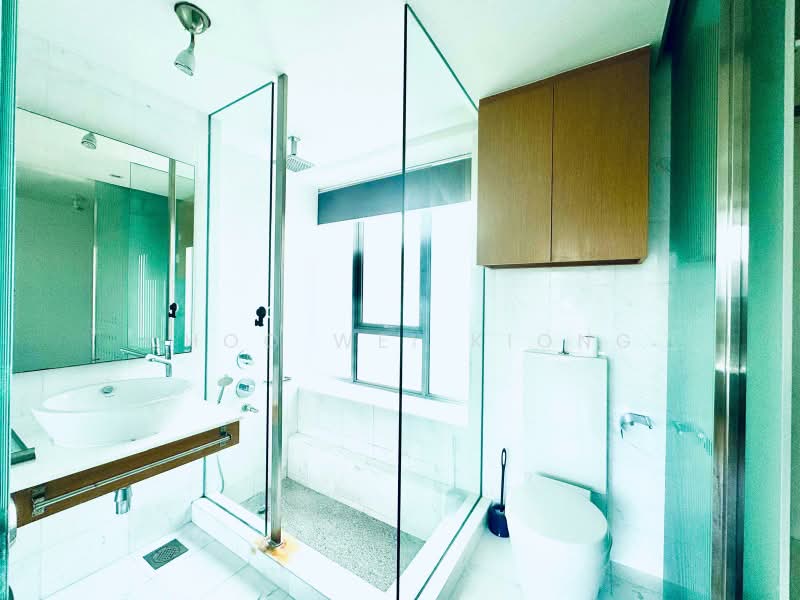 Vida, 5 Peck Hay Road, 2 Bedrooms, 861 sqft, Condominium For Sale, by Choo Wei Kiong, 500219062 - Bathroom - PropertyGuru.com.sg