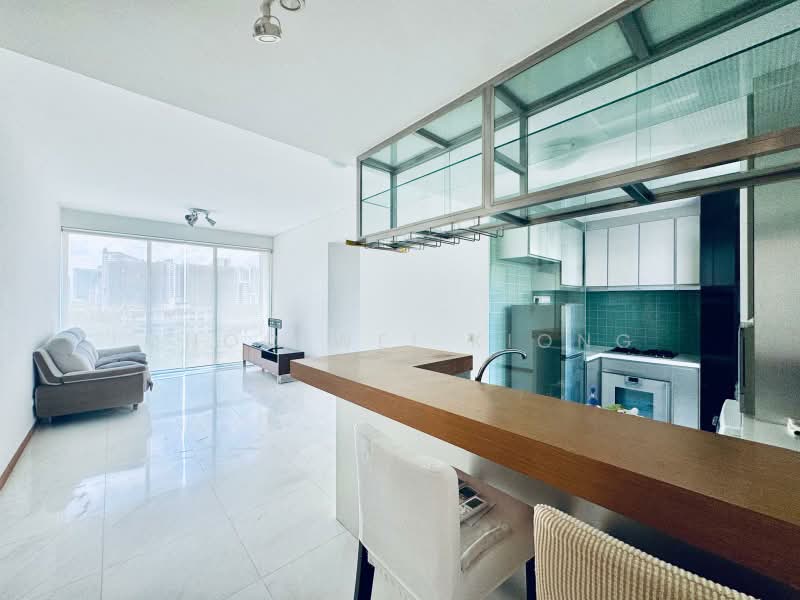 Vida, 5 Peck Hay Road, 2 Bedrooms, 861 sqft, Condominium For Sale, by Choo Wei Kiong, 500219062 - Living Room - PropertyGuru.com.sg