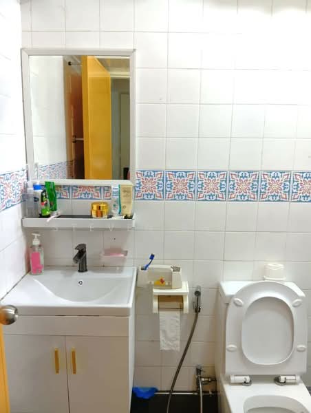 669 Woodlands Ring Road, 669 Woodlands Ring Road, Room Rental, 120 sqft, HDB Flat For Rent, by Steven Choo, 500219074 - Bathroom - PropertyGuru.com.sg