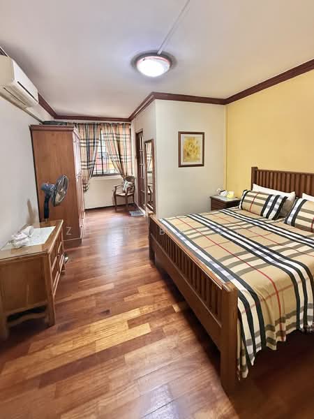 748 Jurong West Street 73, 748 Jurong West Street 73, 3 Bedrooms, 1,119 sqft, HDB Flat For Sale, by Azhar Baksin, 500219077 - Master Bedroom - PropertyGuru.com.sg