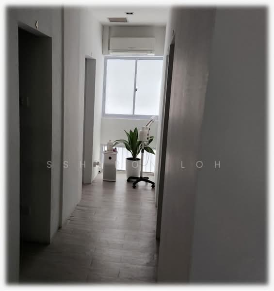 722 Ang Mo Kio Avenue 8, 722 Ang Mo Kio Avenue 8, 1,265 sqft, Shop / Shophouse For Rent, by Ssharon Loh, 500219082 - CommercialGuru.com.sg