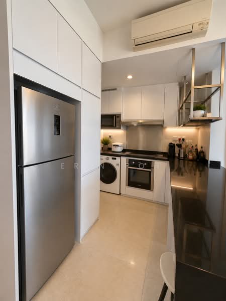 Waterfront Isle, 738 Bedok Reservoir Road, 1 Bedroom, 581 sqft, Condominium For Rent, by Erin Poh, 500219083 - Kitchen - PropertyGuru.com.sg