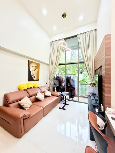 Riverbank at Fernvale, 13 Fernvale Close, 3 Bedrooms, 1,012 sqft, Condominium For Sale, by Lean Cheong, 500219088 - Living Room - PropertyGuru.com.sg