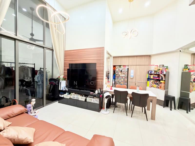 Riverbank at Fernvale, 13 Fernvale Close, 3 Bedrooms, 1,012 sqft, Condominium For Sale, by Lean Cheong, 500219088 - Living Room - PropertyGuru.com.sg