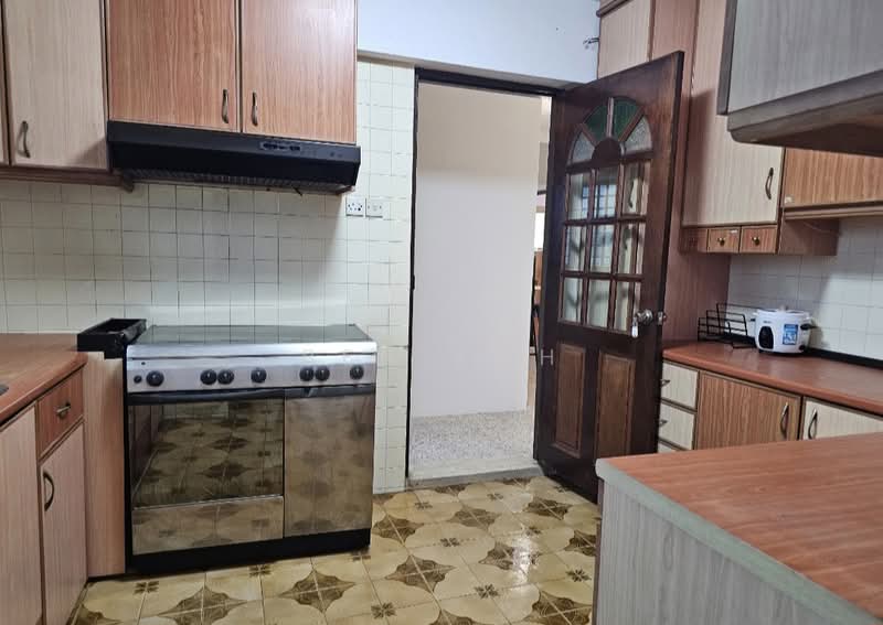 Lakeview Estate, 97A Upper Thomson Road, Room Rental, 200 sqft, Apartment For Rent, by Ben Koh, 500219089 - Kitchen - PropertyGuru.com.sg