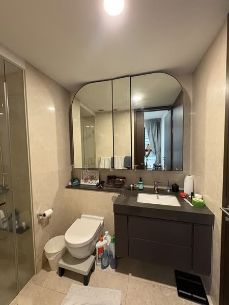 Avenue South Residence, 13 Silat Avenue, 2 Bedrooms, 657 sqft, Condominium For Rent, by April Tan, 500219092 - Bathroom - PropertyGuru.com.sg