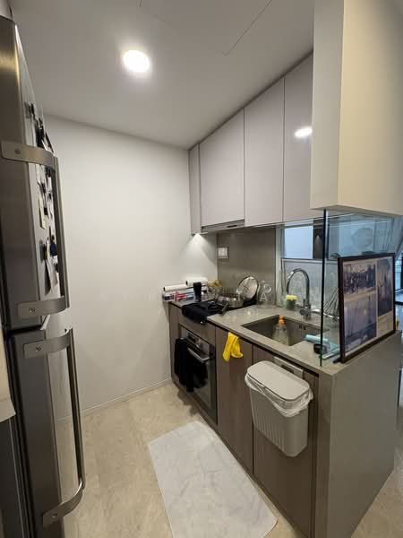 Avenue South Residence, 13 Silat Avenue, 2 Bedrooms, 657 sqft, Condominium For Rent, by April Tan, 500219092 - Kitchen - PropertyGuru.com.sg
