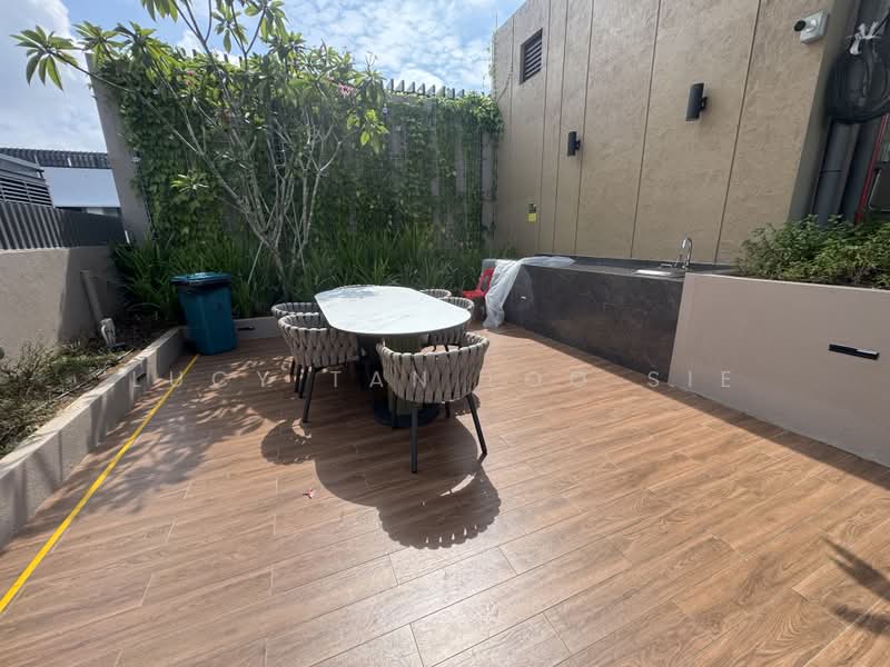 Orchard Sophia, 128 Sophia Road, Orchard / River Valley, 2 Bedrooms, 581 sqft, Condominium For Rent, by Lucy Tan Loo Sie, 500219096 - Exterior - PropertyGuru.com.sg