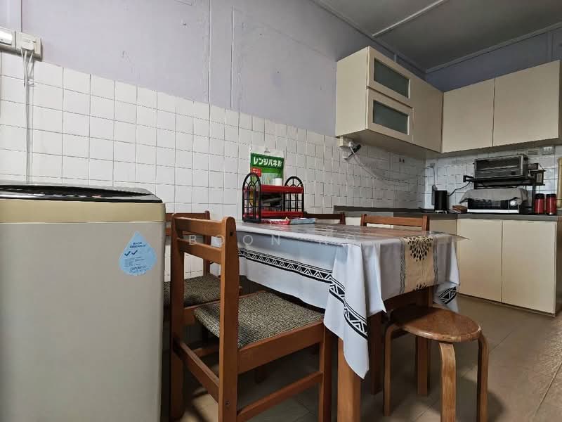 101 Jurong East Street 13, 101 Jurong East Street 13, 1 Bedroom, , HDB Flat For Rent, by Boon Ng, 500219101 - PropertyGuru.com.sg
