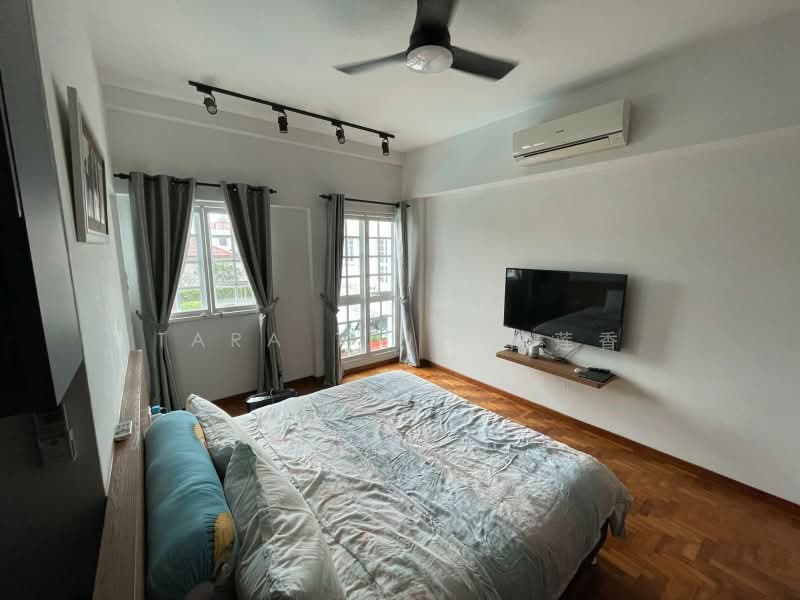 Eastwind Mansions, 102 Joo Chiat Terrace, 3 Bedrooms, 1,270 sqft, Walk-up Apartment For Sale, by Tara Ting 陈莲香, 500219112 - Bedroom - PropertyGuru.com.sg