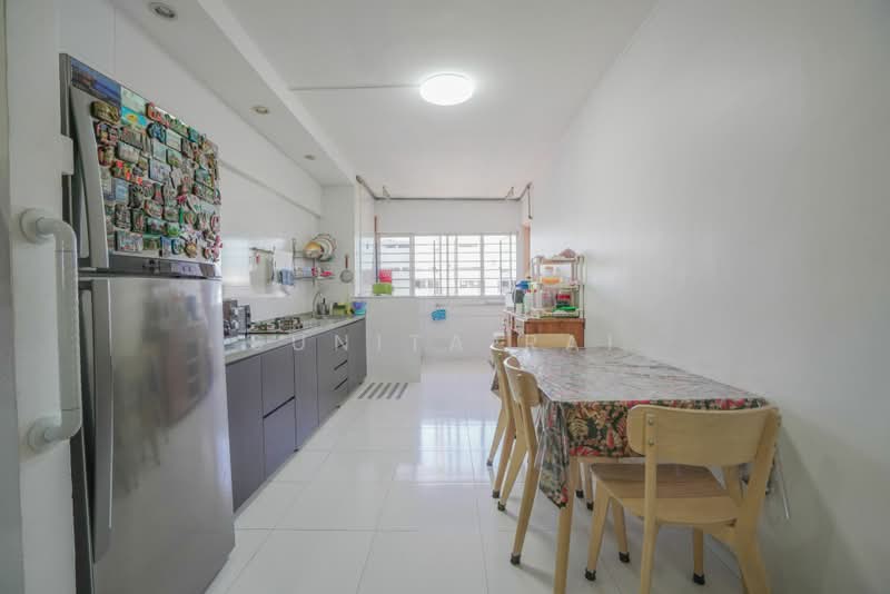 529 Bedok North Street 3, 529 Bedok North Street 3, 2 Bedrooms, 732 sqft, HDB Flat For Sale, by Sunita Rai, 500219120 - Kitchen - PropertyGuru.com.sg