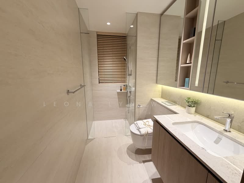 Bloomsbury Residences, 61 Media Circle, 4 Bedrooms, 1,421 sqft, Apartment For Sale, by Leona Lyn Wong, 500219121 - Bathroom - PropertyGuru.com.sg