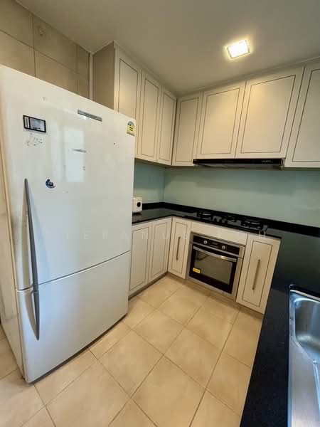 Summerhill, 50 Hume Avenue, 3 Bedrooms, 1,302 sqft, Condominium For Rent, by Stefanus Koh, 500219128 - Kitchen - PropertyGuru.com.sg