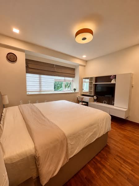 Summerhill, 50 Hume Avenue, 3 Bedrooms, 1,302 sqft, Condominium For Rent, by Stefanus Koh, 500219128 - Bedroom - PropertyGuru.com.sg