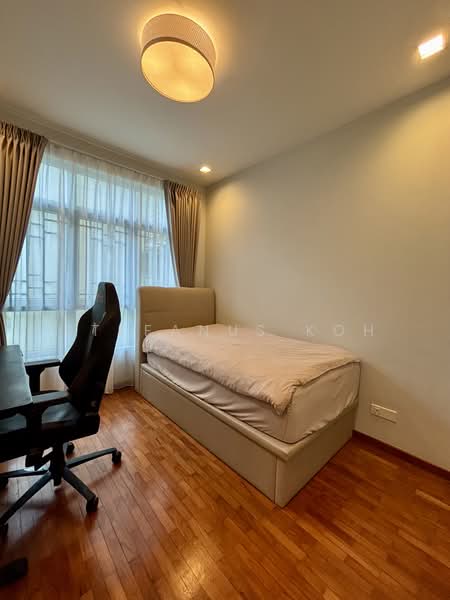 Summerhill, 50 Hume Avenue, 3 Bedrooms, 1,302 sqft, Condominium For Rent, by Stefanus Koh, 500219128 - Bedroom - PropertyGuru.com.sg