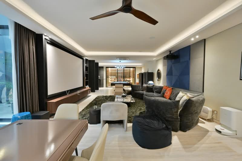MAGNUM OPUS BUNGALOW WITH EVERYTHING, , 8 Bedrooms, 9,998 sqft, Bungalow House For Sale, by Vernon Teo, 500219132 - Living Room - PropertyGuru.com.sg