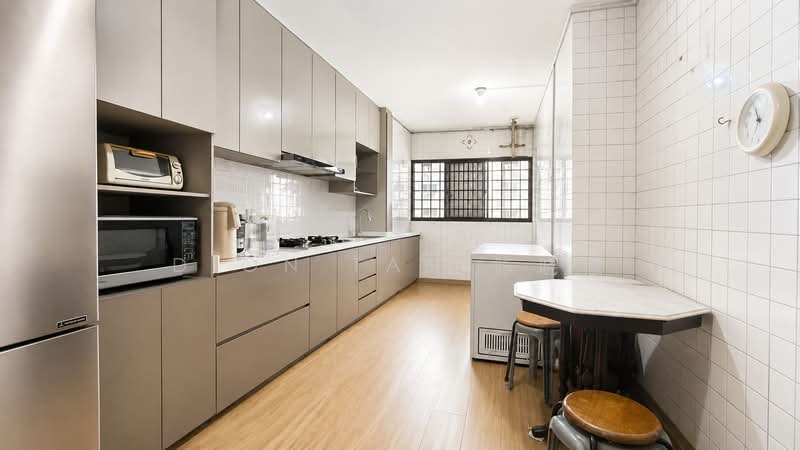 441 Jurong West Avenue 1, 441 Jurong West Avenue 1, 3 Bedrooms, 1,130 sqft, HDB Flat For Sale, by Dion Tan 陈晓慧, 500219133 - Kitchen - PropertyGuru.com.sg