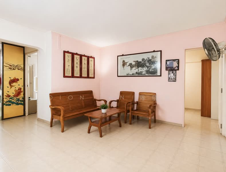 441 Jurong West Avenue 1, 441 Jurong West Avenue 1, 3 Bedrooms, 1,130 sqft, HDB Flat For Sale, by Dion Tan 陈晓慧, 500219133 - Living Room - PropertyGuru.com.sg