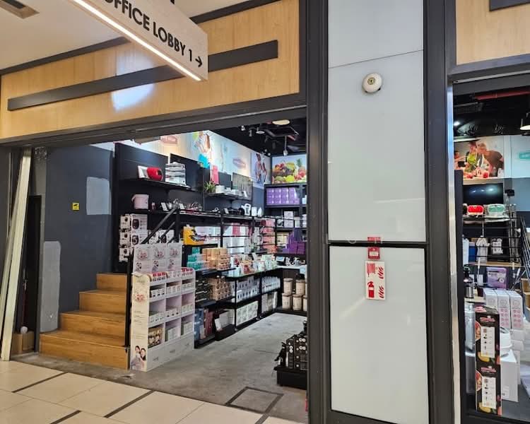 Paya Lebar Square, 60 Paya Lebar Singapore, 571 sqft, Food & Beverage For Rent, by Ssharon Loh, 500219141 - CommercialGuru.com.sg