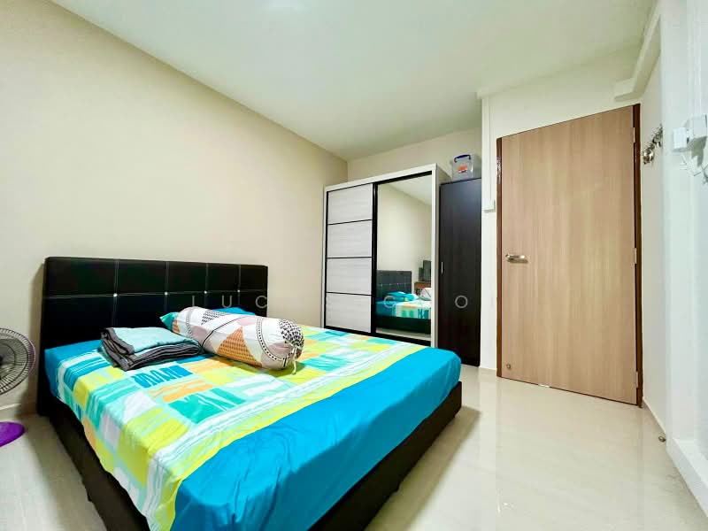 338 Bukit Batok Street 34, 338 Bukit Batok Street 34, 3 Bedrooms, 904 sqft, HDB Flat For Sale, by Lucas Gooi, 500219142 - Bedroom - PropertyGuru.com.sg