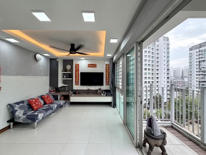 268C Punggol Field, 268C Punggol Field, 3 Bedrooms, 1,066 sqft, HDB Flat For Sale, by Wilfred Kang, 500219143 - Living Room - PropertyGuru.com.sg