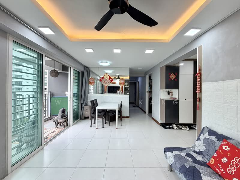 268C Punggol Field, 268C Punggol Field, 3 Bedrooms, 1,066 sqft, HDB Flat For Sale, by Wilfred Kang, 500219143 - Living Room - PropertyGuru.com.sg