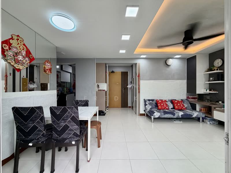 268C Punggol Field, 268C Punggol Field, 3 Bedrooms, 1,066 sqft, HDB Flat For Sale, by Wilfred Kang, 500219143 - Living Room - PropertyGuru.com.sg