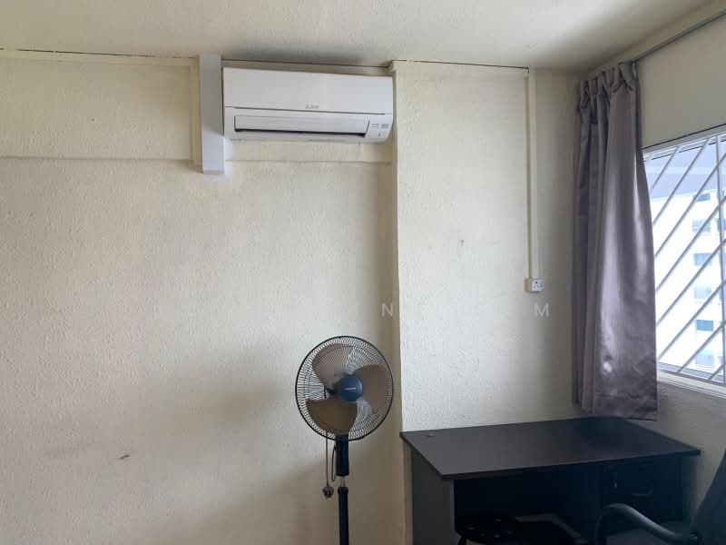 223 Bukit Batok East Avenue 3, 223 Bukit Batok East Avenue 3, Room Rental, 150 sqft, HDB Flat For Rent, by Josephine Sim, 500219154 - Study - PropertyGuru.com.sg