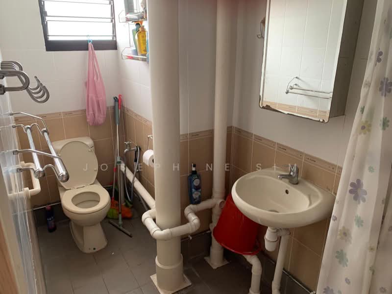 223 Bukit Batok East Avenue 3, 223 Bukit Batok East Avenue 3, Room Rental, 150 sqft, HDB Flat For Rent, by Josephine Sim, 500219154 - PropertyGuru.com.sg