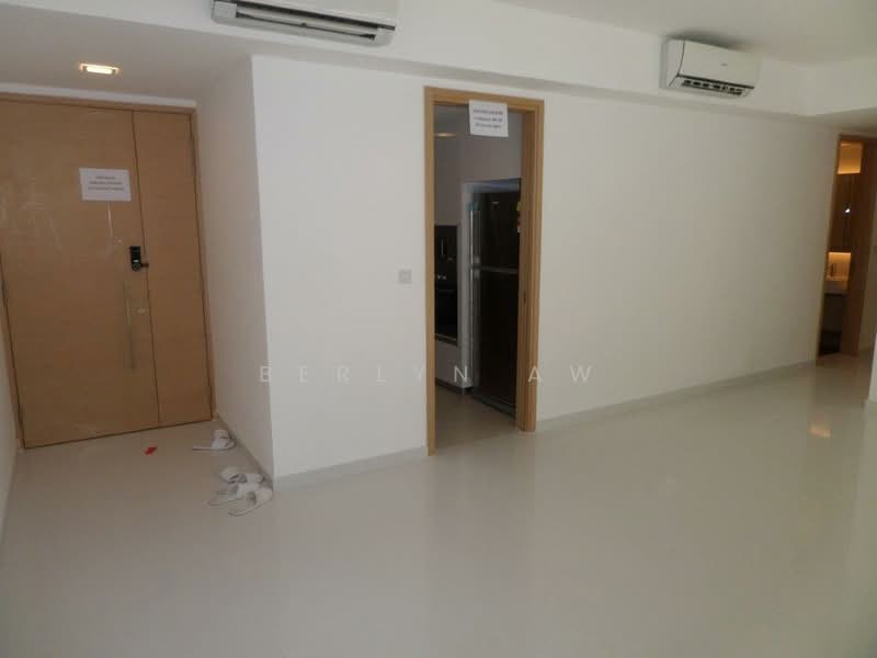Hedges Park Condominium, 71 Flora Drive, 4 Bedrooms, 1,539 sqft, Condominium For Sale, by Berlyn Aw, 500219159 - Entrance - PropertyGuru.com.sg