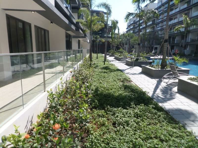 Hedges Park Condominium, 71 Flora Drive, 4 Bedrooms, 1,539 sqft, Condominium For Sale, by Berlyn Aw, 500219159 - Exterior - PropertyGuru.com.sg